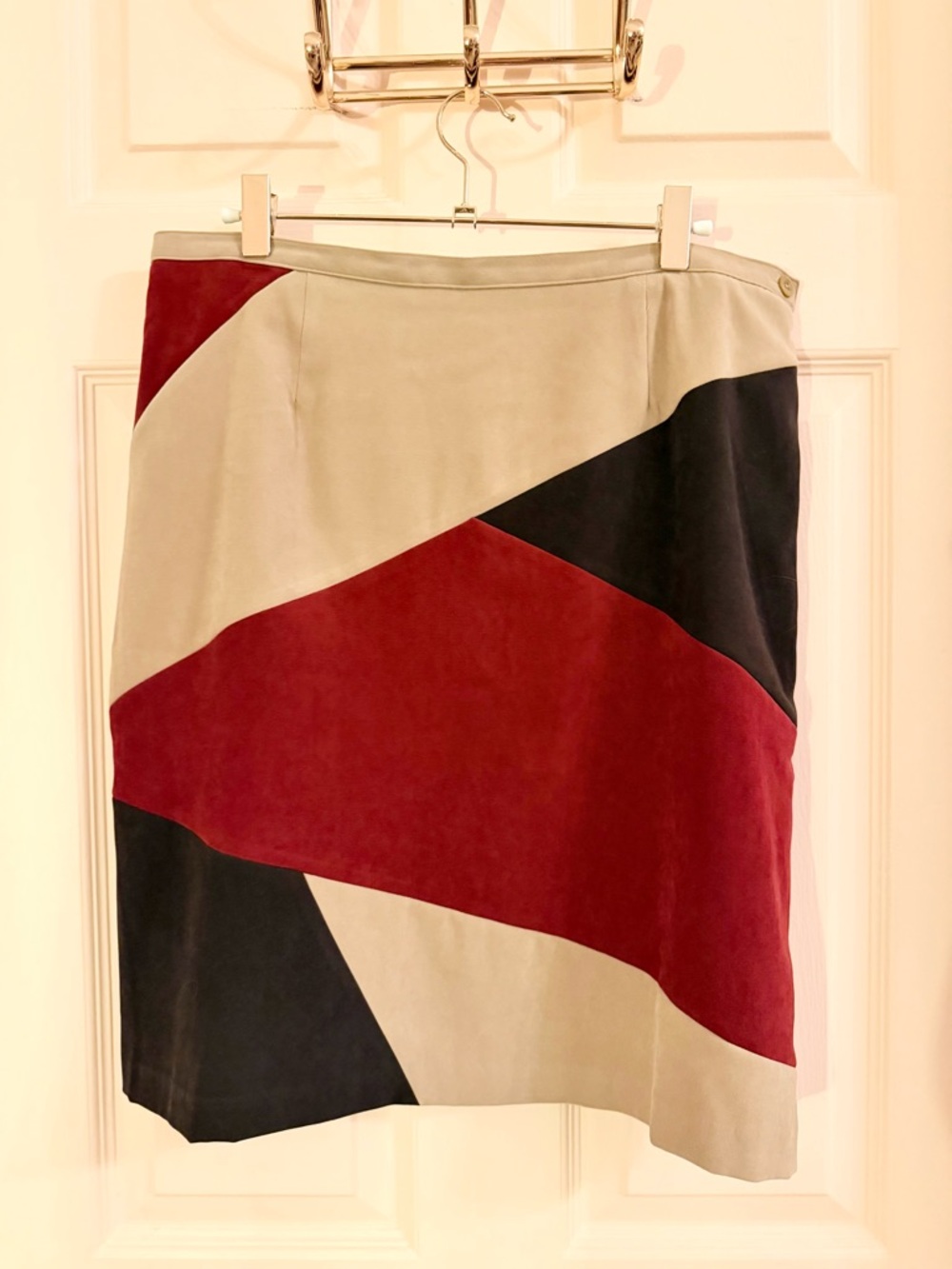 Brown and red casual corner skirt